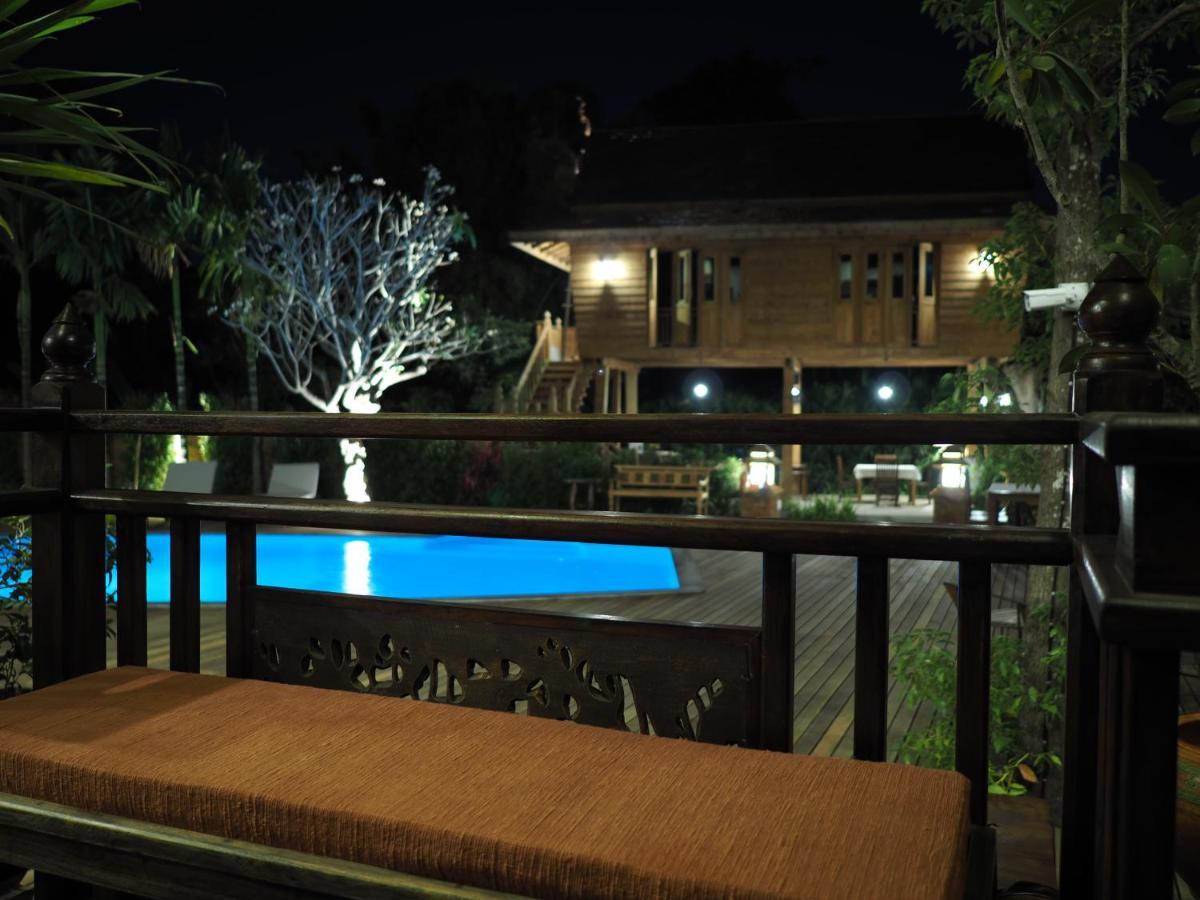 Amata Lanna Village อมตะล้านนาวิลเลจ Chiang Mai Exterior photo