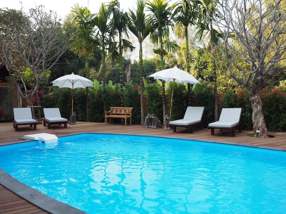 Amata Lanna Village อมตะล้านนาวิลเลจ Chiang Mai Exterior photo
